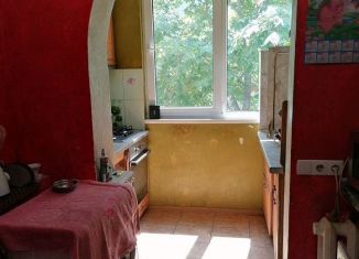 Продажа 3-комнатной квартиры, 67.2 м2, Алушта, Ялтинская улица, 7