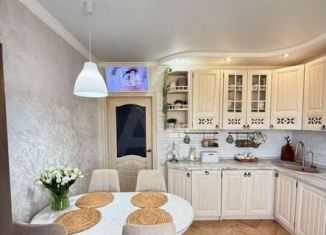 2-ком. квартира на продажу, 63.8 м2, Таганрог, улица Маршала Жукова, 1Д