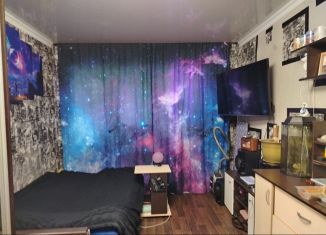 Продаю 1-комнатную квартиру, 30.3 м2, Алексин, улица Серафимовича, 4