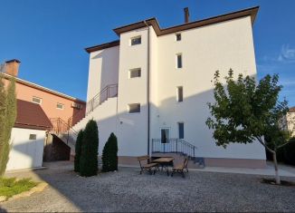 Комната в аренду, 100 м2, поселок городского типа Заозерное, Севастопольская улица, 44