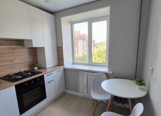 Продаю 2-комнатную квартиру, 47 м2, Октябрьский, улица Садовое Кольцо, 49