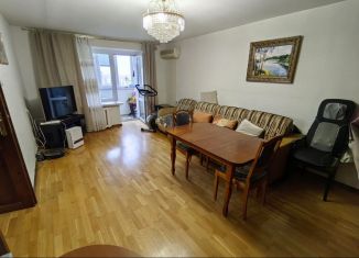 Продаю трехкомнатную квартиру, 70 м2, Республика Башкортостан, Парковая улица, 6/3