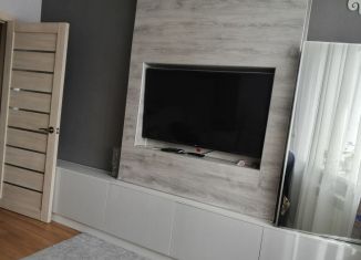 Продается 2-ком. квартира, 42.5 м2, Бор, улица Луначарского, 195