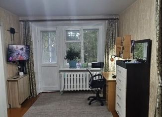 Продам 2-ком. квартиру, 43.4 м2, Киров, улица Некрасова, 59А