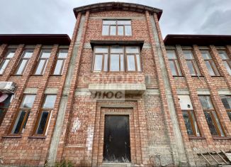 Дом на продажу, 700 м2, Махачкала, 1-я Аварская улица, 5