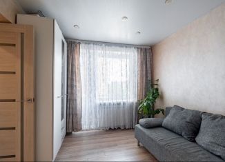 Трехкомнатная квартира на продажу, 62.2 м2, Санкт-Петербург, проспект Большевиков, 9к1Б, муниципальный округ Невский