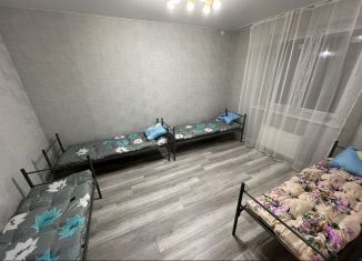 Сдается в аренду 1-ком. квартира, 39 м2, Краснодар, Карпатская улица, 3