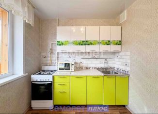 Продаю 1-ком. квартиру, 32.8 м2, Чебоксары, проспект Тракторостроителей, 49