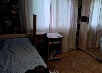 Сдаю комнату, 14 м2, Тобольск, 6-й микрорайон, 120Е