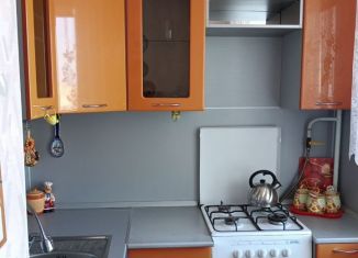 Сдаю 1-комнатную квартиру, 27 м2, Великий Новгород, улица Рахманинова, 6