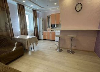 Сдача в аренду 1-ком. квартиры, 55 м2, Тюмень, улица Михаила Сперанского, 17