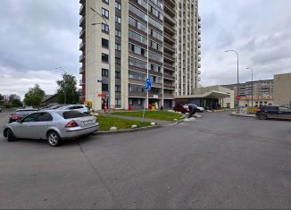 Сдам в аренду двухкомнатную квартиру, 39.2 м2, Карелия, улица Чапаева, 40А