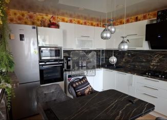 Продается 2-ком. квартира, 65.7 м2, Йошкар-Ола, улица Яна Крастыня, 6Б, микрорайон 9В