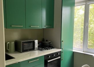 Сдам однокомнатную квартиру, 38 м2, Москва, Ломоносовский проспект, 39