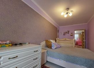 Продаю двухкомнатную квартиру, 50 м2, Крым, улица Конституции, 29