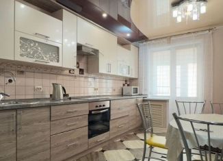 Сдаю 1-комнатную квартиру, 45 м2, Пенза, улица Леонова, 10