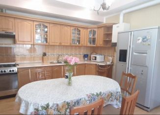 Аренда дома, 55 м2, Крым, улица 9 Мая, 9