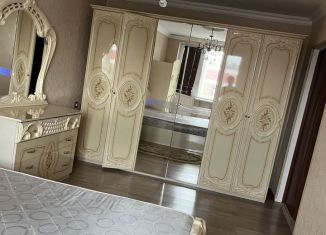 Двухкомнатная квартира на продажу, 44 м2, Грозный, улица 8 Марта, 1А