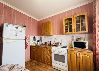 Продам 3-ком. квартиру, 63 м2, Старый Оскол, микрорайон Юбилейный, 8