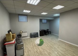 Продам помещение свободного назначения, 68.7 м2, Вологодская область, набережная 6-й Армии, 67