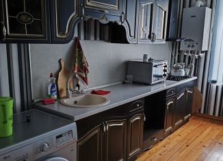 2-комнатная квартира в аренду, 62 м2, Дербент, улица Сальмана, 89А