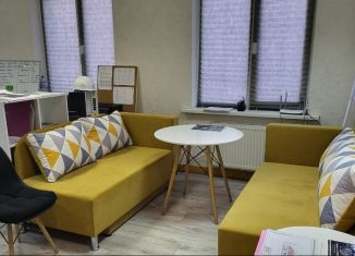 Сдам офис, 39 м2, Симферополь, улица Воровского, 14