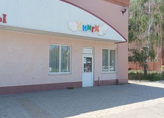 Продаю торговую площадь, 67.3 м2, Краснодарский край, Братская улица, 14