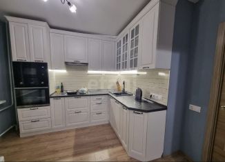 Трехкомнатная квартира на продажу, 90 м2, Воронеж, улица Артамонова, 38Д, ЖК Лазурный