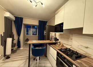 Однокомнатная квартира на продажу, 54.4 м2, Орёл, бульвар Молодёжи, 1