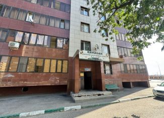 Трехкомнатная квартира на продажу, 70.9 м2, Грозный, проспект Мохаммеда Али, 37