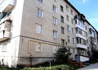 Продаю 3-ком. квартиру, 58.8 м2, Берёзовский, улица Академика Королёва, 5