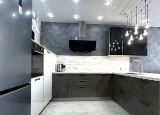 Сдача в аренду двухкомнатной квартиры, 54 м2, Саратов, улица имени И.В. Мичурина, 167