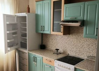 2-ком. квартира в аренду, 50 м2, Москва, Плавский проезд, 1, метро Бульвар Адмирала Ушакова