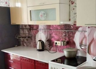 Сдаю 1-ком. квартиру, 35 м2, Новосибирск, улица Виталия Потылицына, 9/4, Октябрьский район