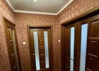 Продается 1-комнатная квартира, 36.5 м2, Курск, проспект Хрущёва, 42