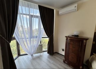 Продам 1-комнатную квартиру, 50 м2, Ростов-на-Дону, улица Пацаева, 18, ЖК Звёздный