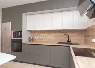 Продается 3-ком. квартира, 94.2 м2, Тюмень, улица Виктора Тимофеева, 9