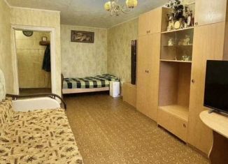 Сдается 1-ком. квартира, 32 м2, Подольск, улица Кирова, 35