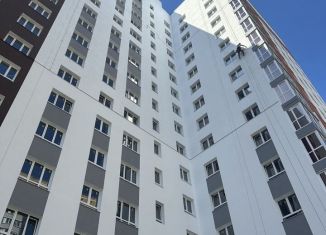 Продаю 2-ком. квартиру, 56.7 м2, Брянск, Степная улица, уч2Б