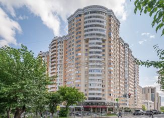 Продается 4-комнатная квартира, 101 м2, Екатеринбург, улица Шейнкмана, 111