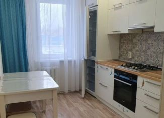 Сдача в аренду 2-ком. квартиры, 51.5 м2, Татарстан, 58-й комплекс, 23/4