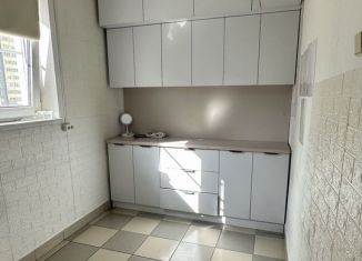 Сдаю в аренду помещение свободного назначения, 8 м2, Киров, Мостовицкая улица, 1к1