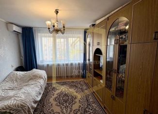 Продаю двухкомнатную квартиру, 48 м2, Ейск, Баррикадная улица, 29