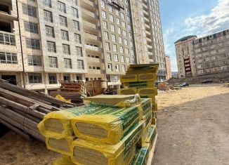 Двухкомнатная квартира на продажу, 93 м2, Дагестан, улица Перова, 13Б