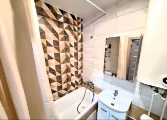 Продажа однокомнатной квартиры, 34.2 м2, деревня Батино, улица Сергея Есенина, 11