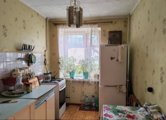 Продам 2-комнатную квартиру, 52 м2, Великий Устюг, улица Кузнецова, 13