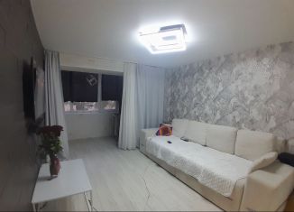 Продам 2-ком. квартиру, 54 м2, Балашов, улица Строителей, 7