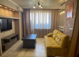 Сдача в аренду двухкомнатной квартиры, 50 м2, Ростов-на-Дону, проспект Сельмаш, 2