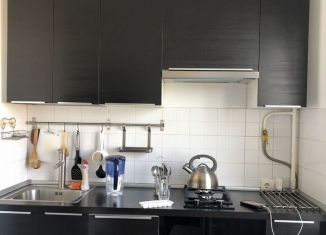 Сдается в аренду 2-комнатная квартира, 47.4 м2, Москва, улица Тёплый Стан, 1, район Тёплый Стан