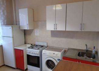 Сдам в аренду однокомнатную квартиру, 41 м2, Саратов, улица Мира, 20А